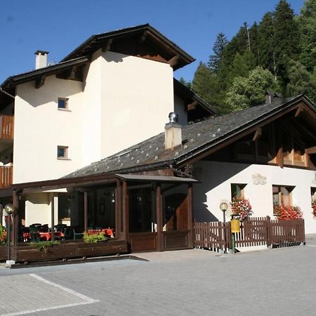 Elga Residence - Relax In Alta Valtellina - Bormio วัลดิซอตโต ภายนอก รูปภาพ